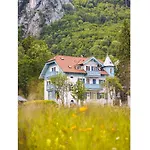 Daire Premium Panorama-ferienwohnung Direkt Am Kochelsee *